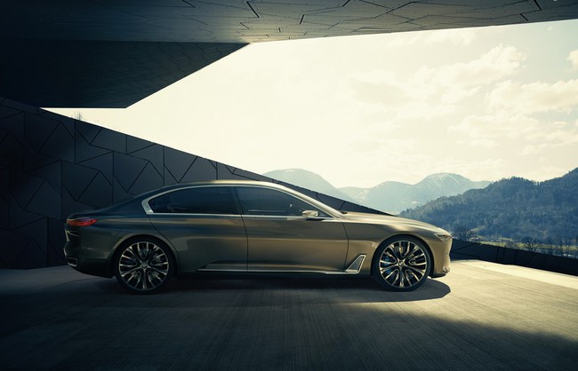 BMW Vision Future Luxury đọ sắc cùng Gran Lusso Coupe 10