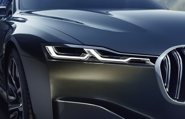 BMW Vision Future Luxury đọ sắc cùng Gran Lusso Coupe 22