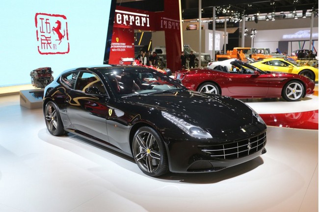 Ferrari thiết kế logo riêng cho năm Giáp Ngọ 4