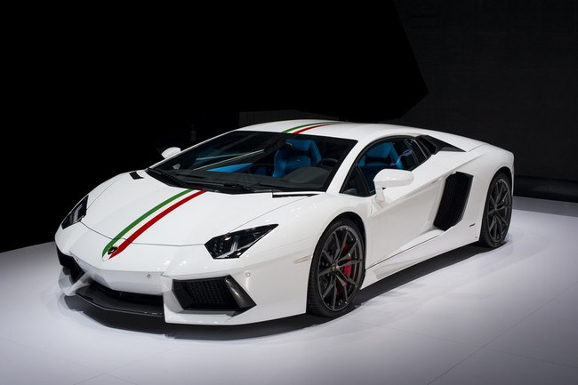 Lamborghini Aventador Nazionale chính thức trình làng 2