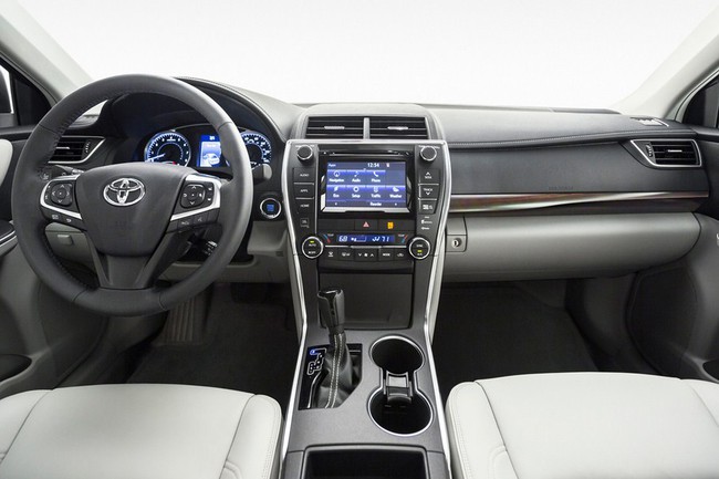 Toyota Camry 2015: Diện mạo mới, trang bị hiện đại hơn 28