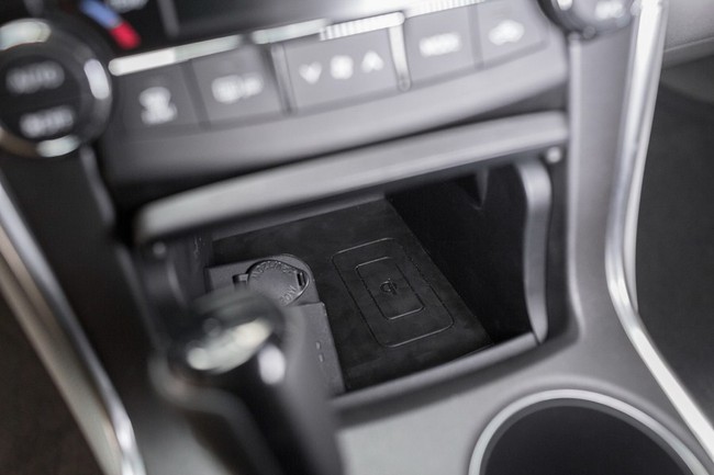 Toyota Camry 2015: Diện mạo mới, trang bị hiện đại hơn 29