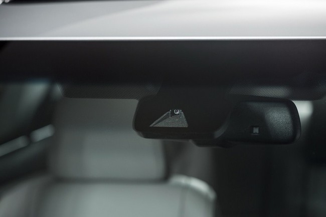Toyota Camry 2015: Diện mạo mới, trang bị hiện đại hơn 31