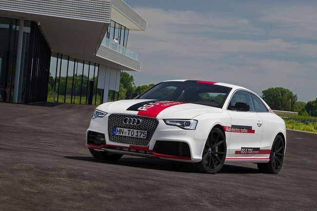 Audi RS5 TDI Concept: Nhanh, mạnh và tiết kiệm nhiên liệu 7