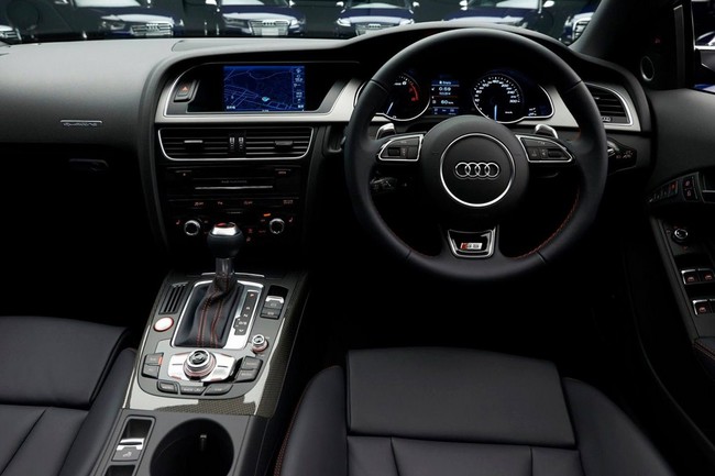 Audi giới thiệu loạt xe phiên bản Samurai cho Nhật Bản 11