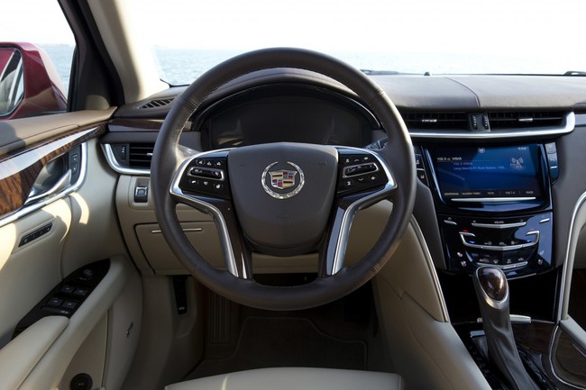 Cadillac XTS 2015: Thêm sang trọng, an toàn và hiện đại 4
