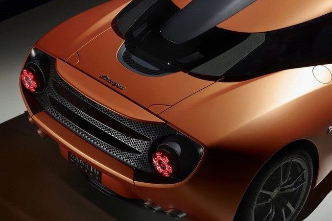 Lamborghini 5-95 Zagato - tương lai trong tầm tay 6