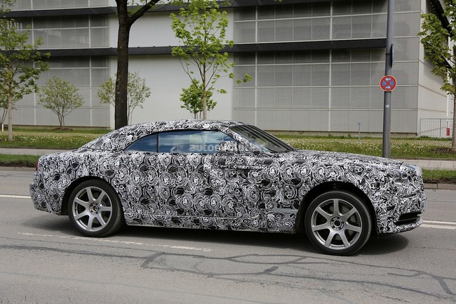 Rolls-Royce Wraith mui trần lần đầu lộ diện 9