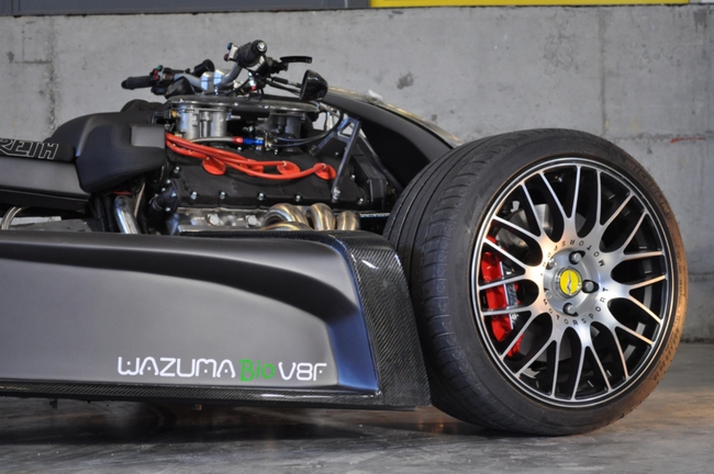Lazareth Wazuma V8F: Nửa xe hơi, nửa xe máy và cực đắt 12