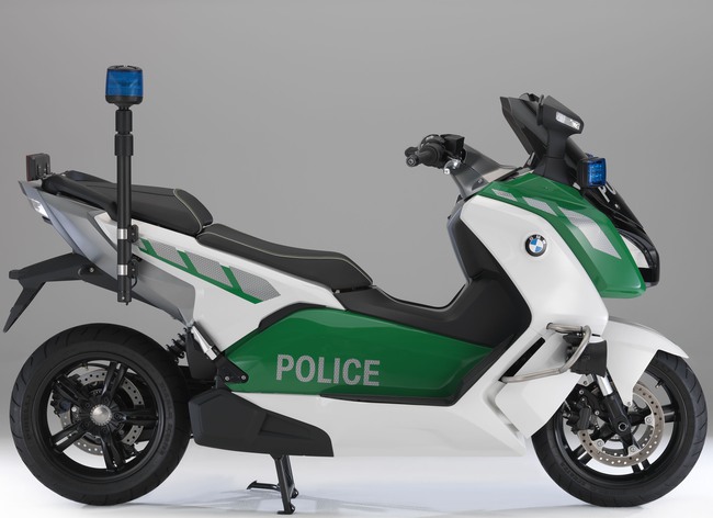 BMW trình làng hàng loạt phiên bản môtô dành cho cảnh sát 2