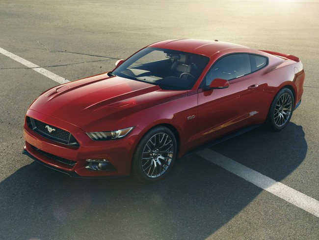 Ford Mustang 2015 chính thức lộ diện 4