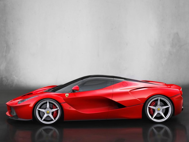 LaFerrari - Siêu xe nhanh nhất, mạnh nhất và đắt nhất của Ferrari đã "cháy hàng" 12