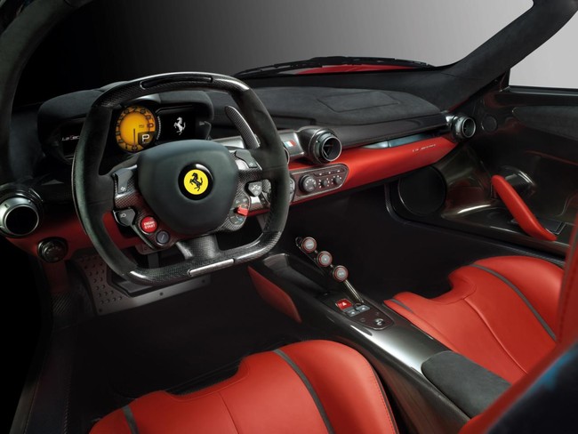 LaFerrari - Siêu xe nhanh nhất, mạnh nhất và đắt nhất của Ferrari đã "cháy hàng" 18
