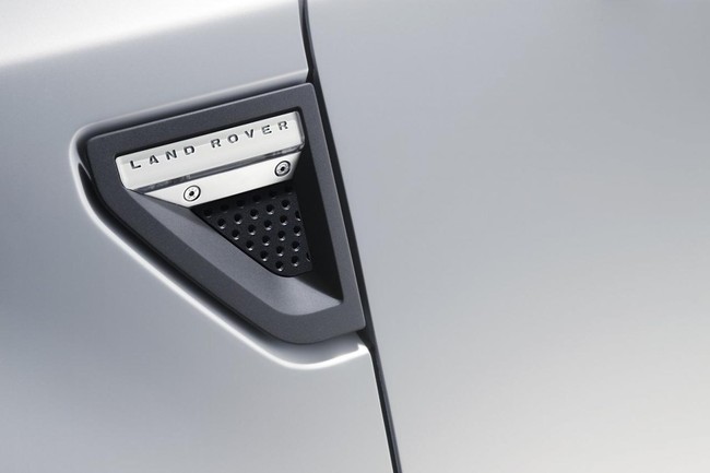 Land Rover sắp ra mắt SUV mới có tên Landy 6