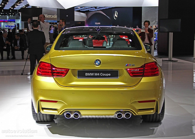 Bộ đôi BMW M3 sedan và M4 coupe chính thức ra mắt 8
