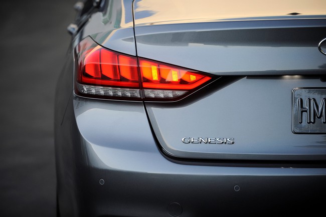Cận cảnh Hyundai Genesis thế hệ mới tại Mỹ 9