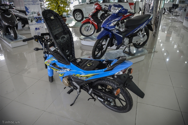 Suzuki Raider 150 tại Việt Nam có giá 46,9 triệu đồng 16