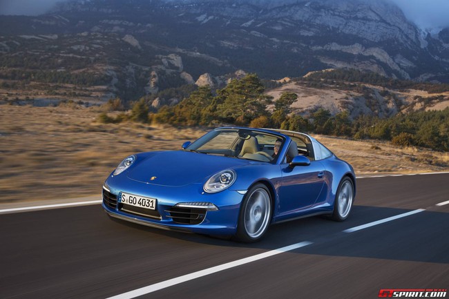 Porsche công bố hình ảnh chính thức của Porsche 911 Targa 9