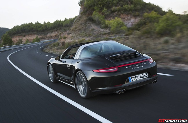 Porsche công bố hình ảnh chính thức của Porsche 911 Targa 3
