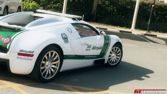 Siêu xe Bugatti Veyron gia nhập lực lượng Cảnh sát Dubai 7