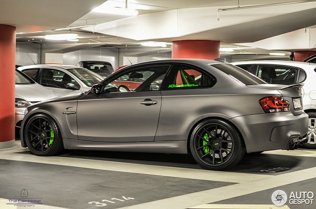 Hàng hiếm BMW 1M Coupe xám mờ cực "chất" tại Đức 2