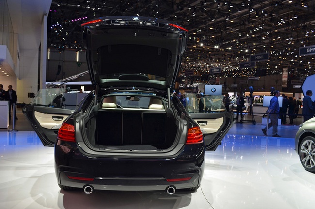 BMW 4-Series Gran Coupe: Thoải mái hơn với không gian rộng rãi 8