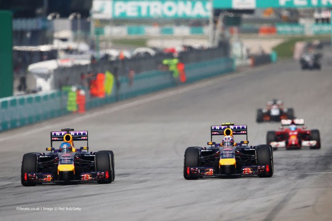 Malaysian Grand Prix: Mercedes tiếp tục phô trương sức mạnh 3 Malaysian Grand Prix: Mercedes tiếp tục phô trương sức mạnh 3