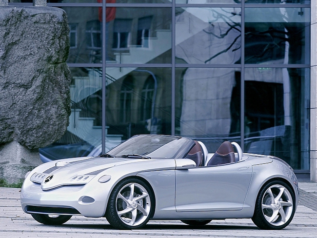 Mercedes-Benz tiếp tục phát triển SLA Roadster? 1