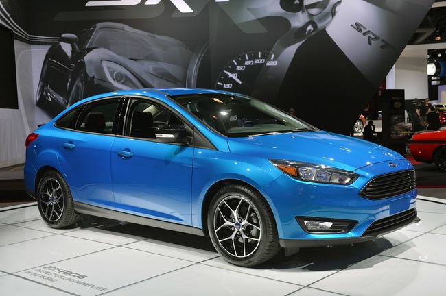 Ford Focus 2015 xuất hiện với diện mạo mới 1