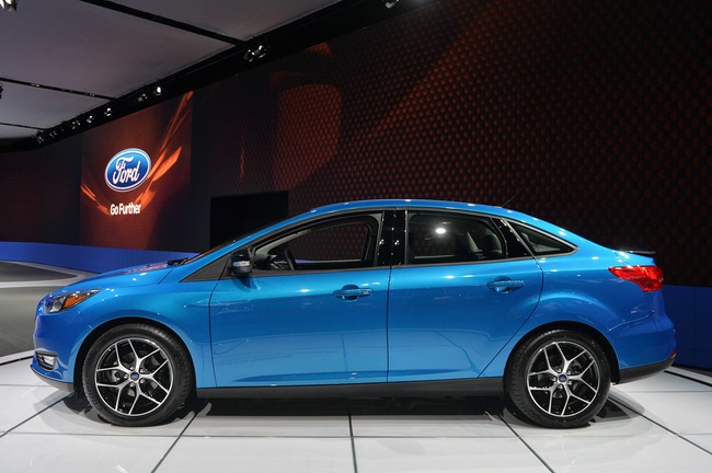Ford Focus 2015 xuất hiện với diện mạo mới 5