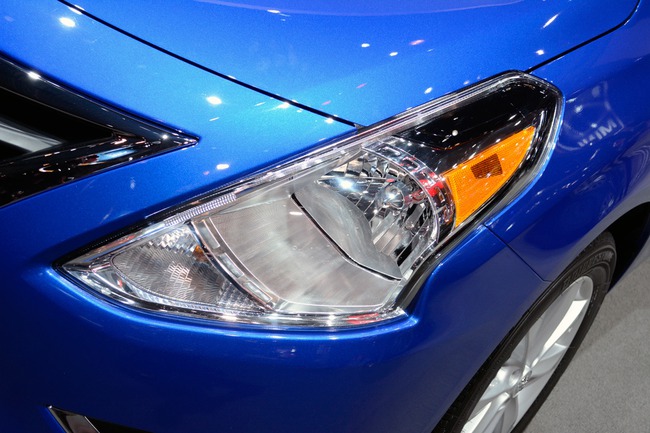 Nissan Versa 2015: Giá rẻ bất ngờ 3