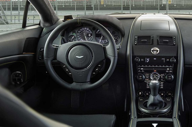 Aston Martin V8 Vantage GT: Rẻ hơn nhưng mạnh mẽ hơn 5