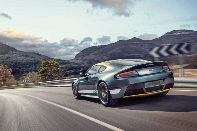 Aston Martin V8 Vantage GT: Rẻ hơn nhưng mạnh mẽ hơn 12