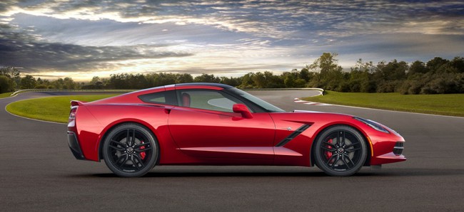 Corvette Stingray trang bị số sàn tiết kiệm nhiên liệu hơn số tự động 1