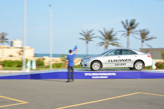 Bridgestone giới thiệu lốp TURANZA GR-100 cho sedan hạng sang 5