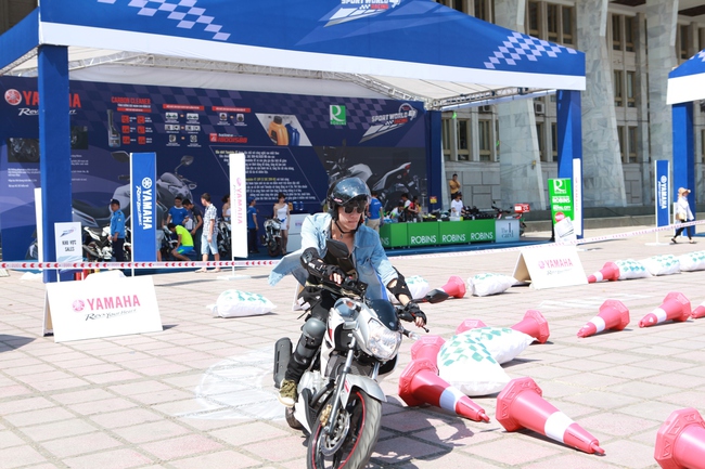 Yamaha Sport World - Ngày hội cho người yêu xe thể thao  2