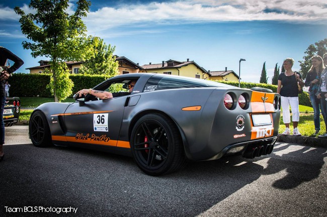 Camaro và Corvette muôn màu muôn vẻ tại Ý 10