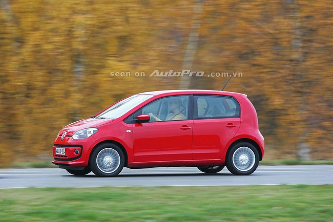 Volkswagen eco Up! - Xe nhỏ cực  linh hoạt với 3 bình nhiên liệu 2