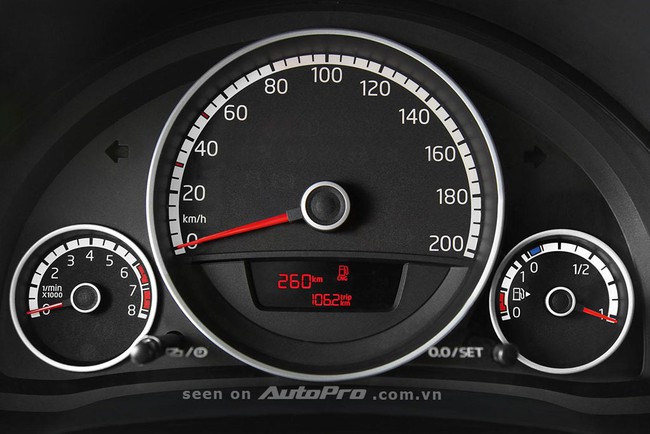 Volkswagen eco Up! - Xe nhỏ cực  linh hoạt với 3 bình nhiên liệu 7