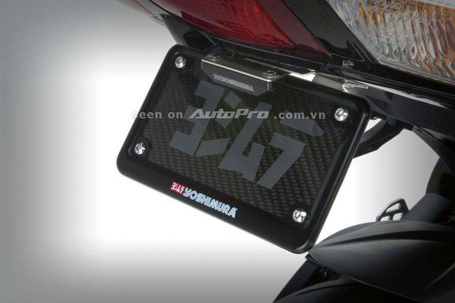Yoshimura Suzuki GSX-R 2013 hầm hố v&agrave; ấn tượng 8