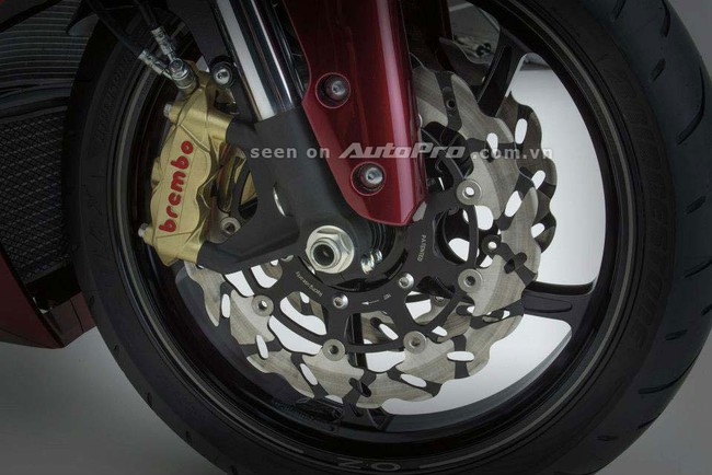 Yoshimura Suzuki GSX-R 2013 hầm hố v&agrave; ấn tượng 11