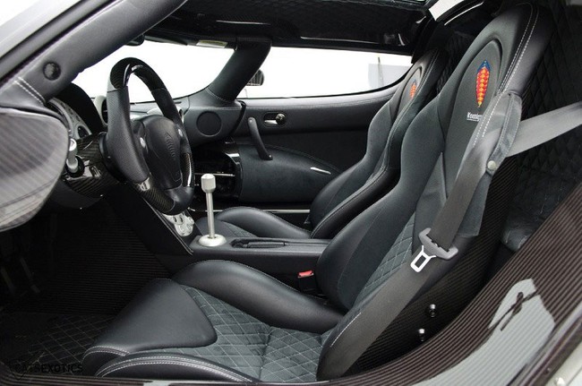 Koenigsegg CCX: 4 "tuổi", giá hơn nửa triệu đô 10