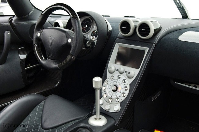 Koenigsegg CCX: 4 "tuổi", giá hơn nửa triệu đô 12