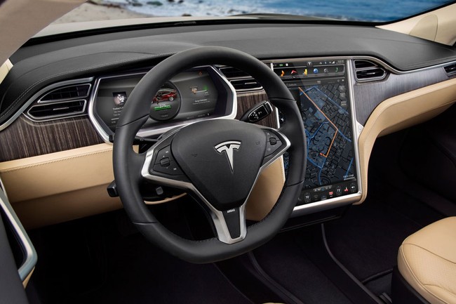 Tesla Model S bất ngờ trở thành xe của năm 2013 4
