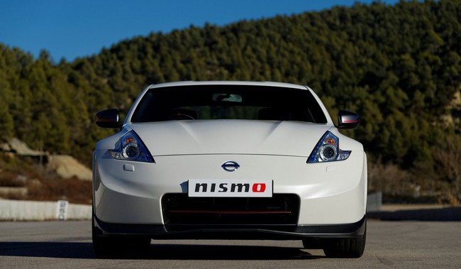 Nissan 370Z Nismo 2014: Hấp dẫn hơn bao giờ hết 3