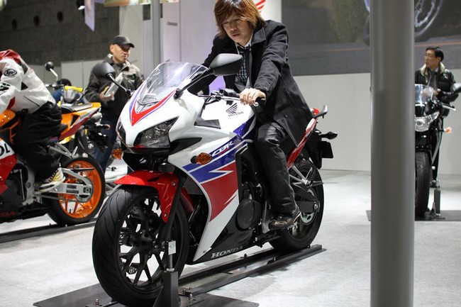 Chiêm ngưỡng dàn xe Honda tại triển lãm môtô Osaka 1