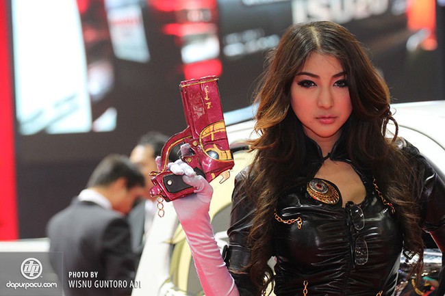 Gái Thái cực xinh trong triển lãm xe quốc tế Bangkok 2013 3