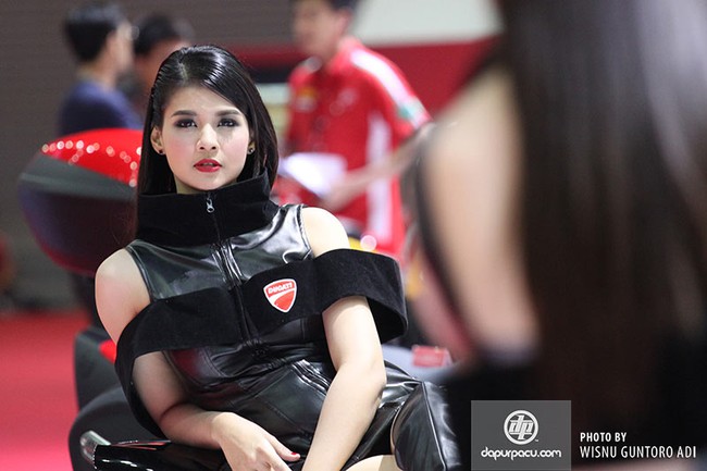 Gái Thái cực xinh trong triển lãm xe quốc tế Bangkok 2013 20