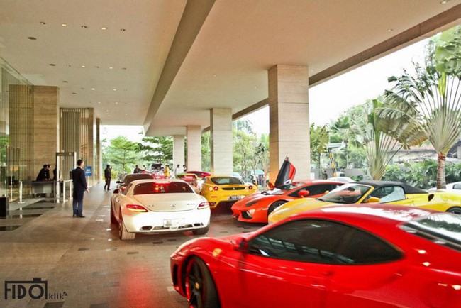 Dàn siêu xe đầy màu sắc tập hợp tại Indonesia 9