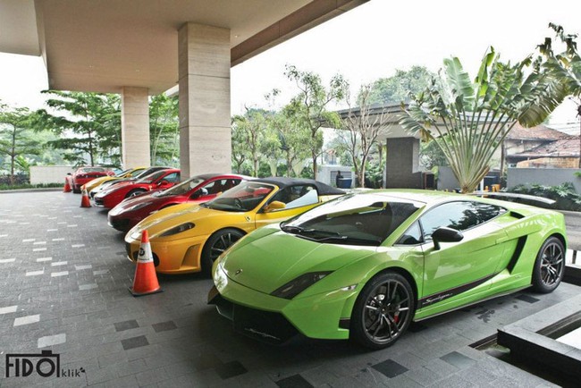 Dàn siêu xe đầy màu sắc tập hợp tại Indonesia 7